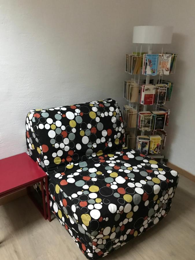 Le Grenier De Manee Villa Villemoustaussou Екстериор снимка