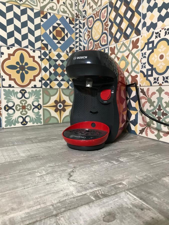 Le Grenier De Manee Villa Villemoustaussou Екстериор снимка